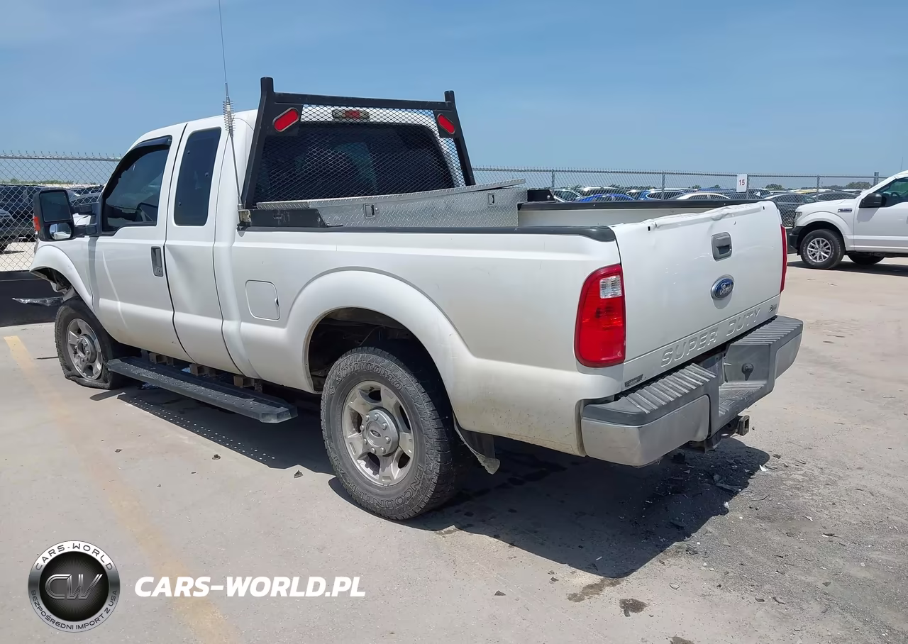 2011 Ford Super Duty F-250 Srw Lariat-Xl-Xlt VIN:1FT7X2B65BEC96453 - 3