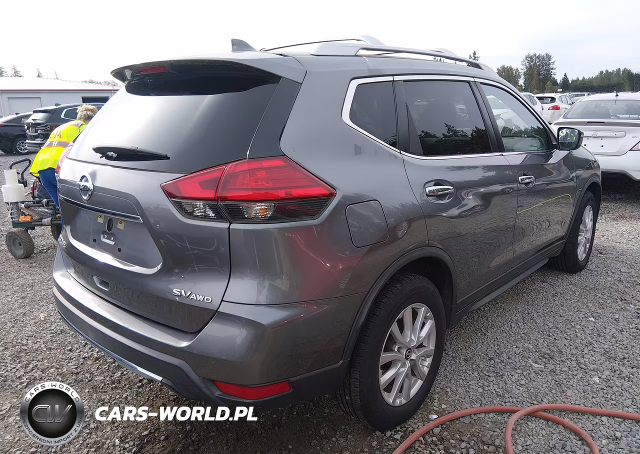 2017 Nissan Rogue Sv VIN:KNMAT2MV9HP579506 - 4