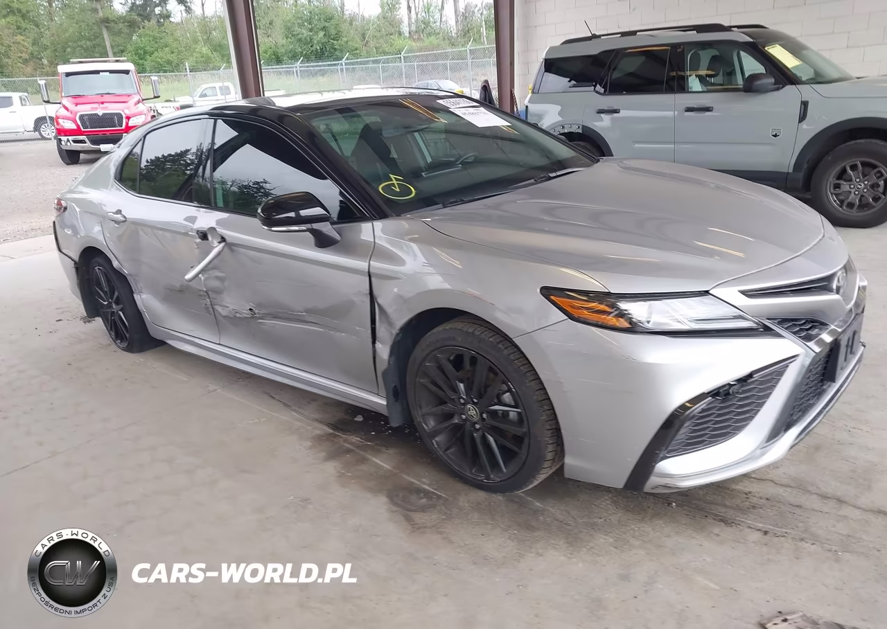 2022 Toyota Camry Xse – zdjęcie 1 z 16