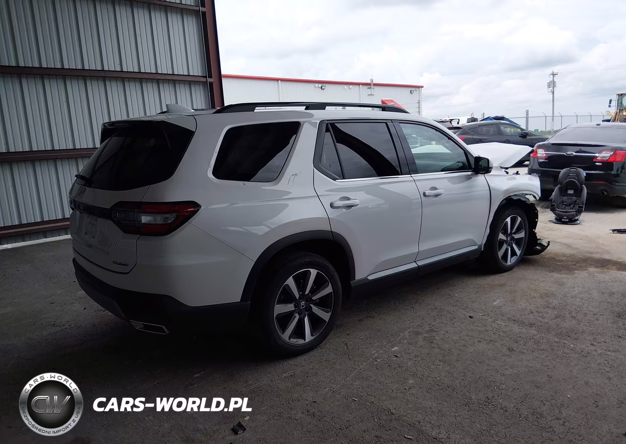 2023 Honda Pilot Awd Touring VIN:5FNYG1H79PB055063 - 4