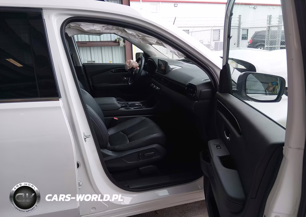 2023 Honda Pilot Awd Touring VIN:5FNYG1H79PB055063 - 5