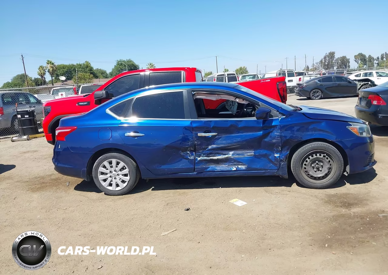 2018 Nissan Sentra S VIN:3N1AB7AP8JY277248 - 13