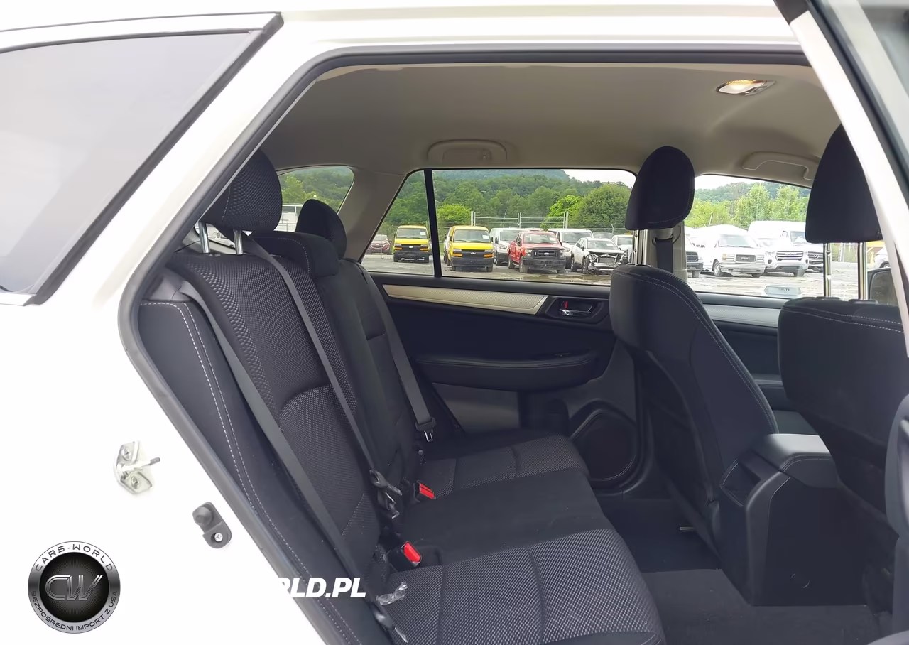 2015 Subaru Outback 2.5I Premium VIN:4S4BSBCCXF3331658 - 8