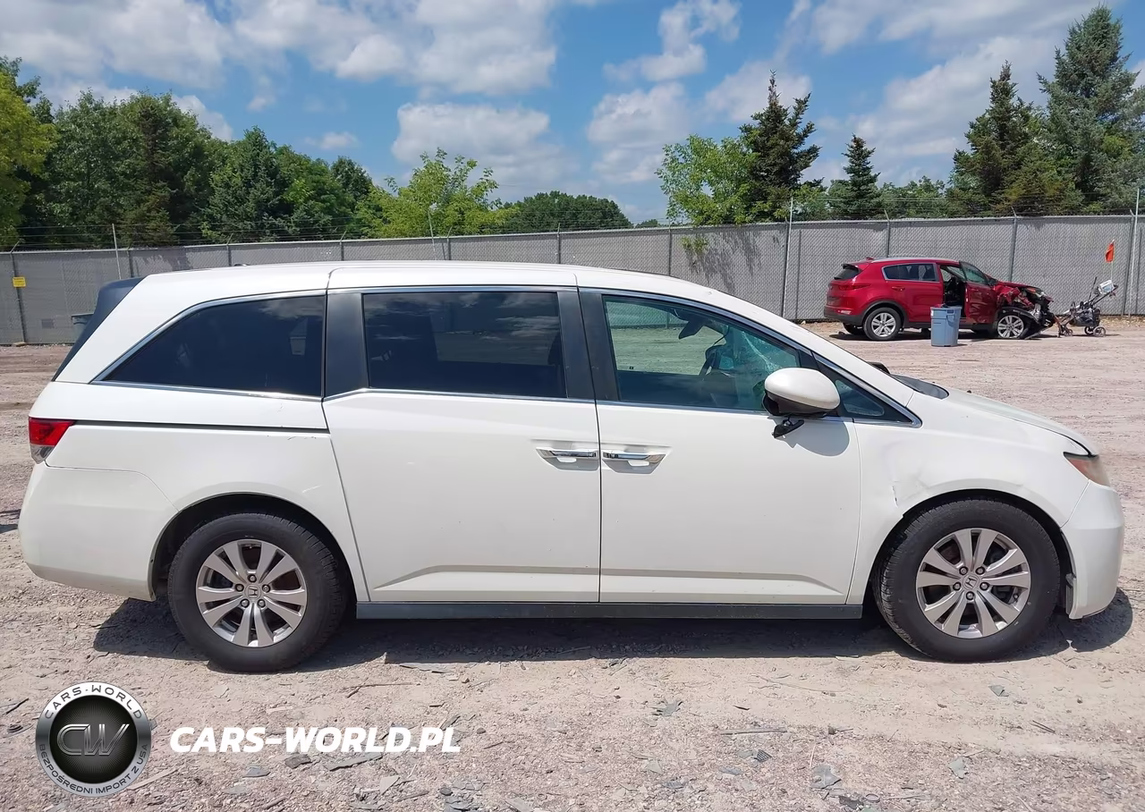 2016 Honda Odyssey Ex-L VIN:5FNRL5H60GB166390 - 14