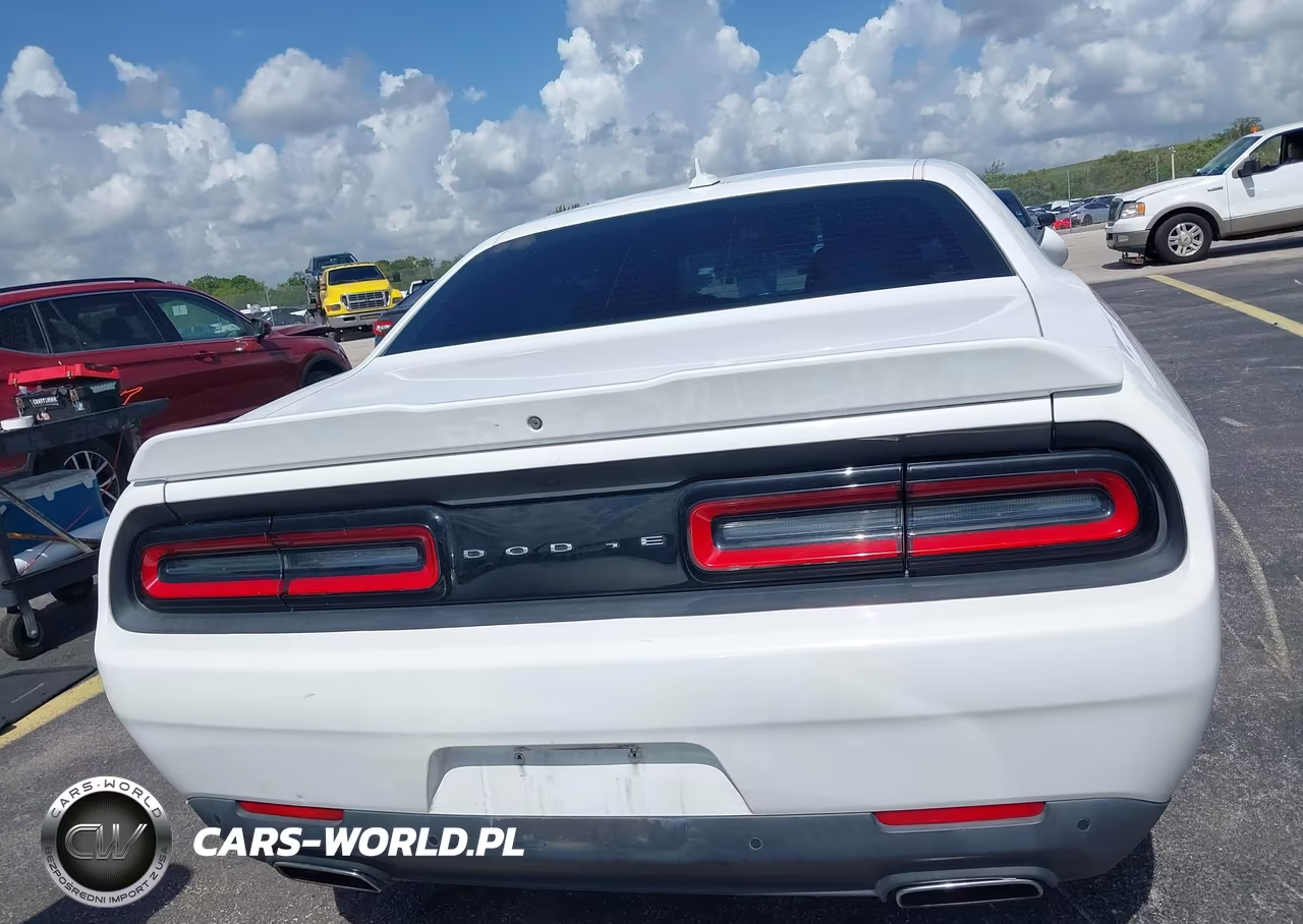 2016 Dodge Challenger Sxt Plus VIN:2C3CDZAG3GH309294 - 17