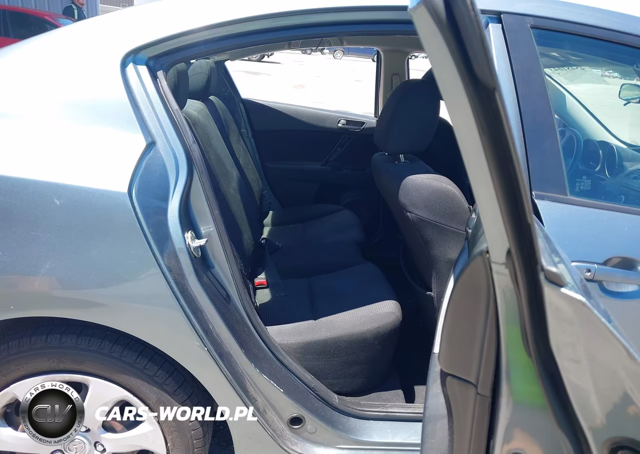 2012 Mazda 3 I VIN:JM1BL1UGXC1506124 - 8