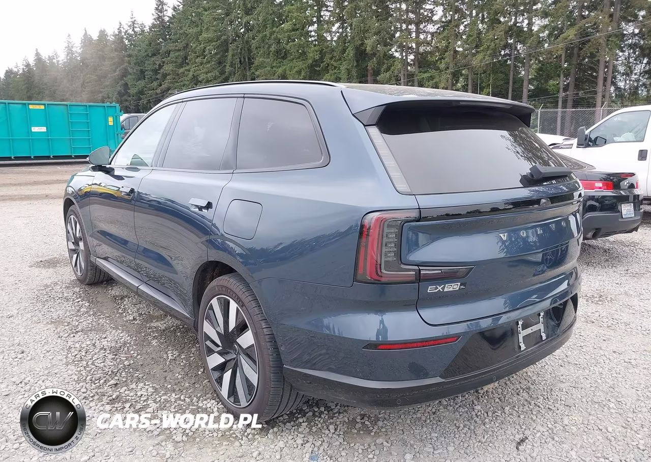 2025 Volvo Ex90 Ultra, Twin Motor, Fully Electric, 7 Seats VIN:7JDEV3VL7SG016340 - 3