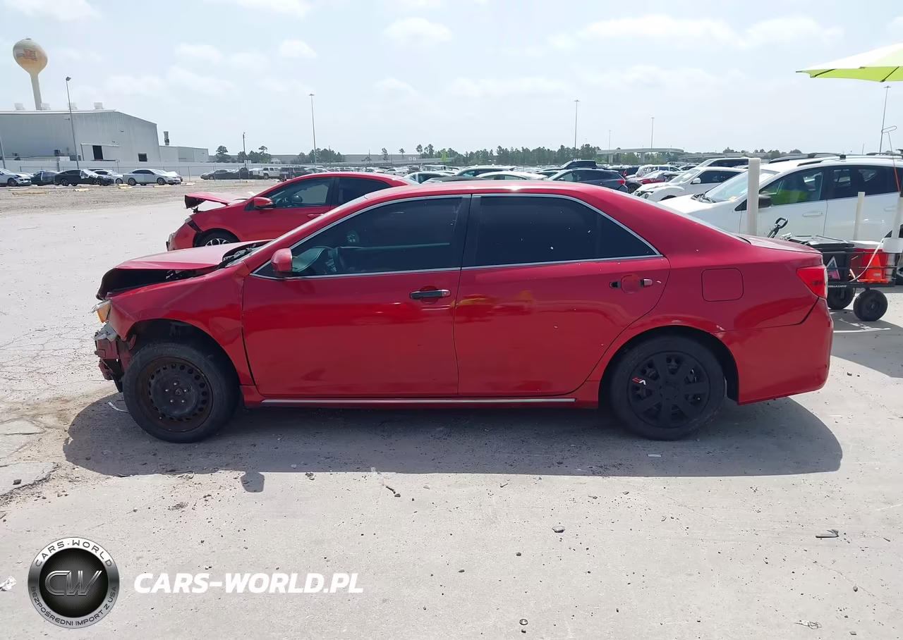 2012 Toyota Camry Le VIN:4T4BF1FK9CR247487 - 15