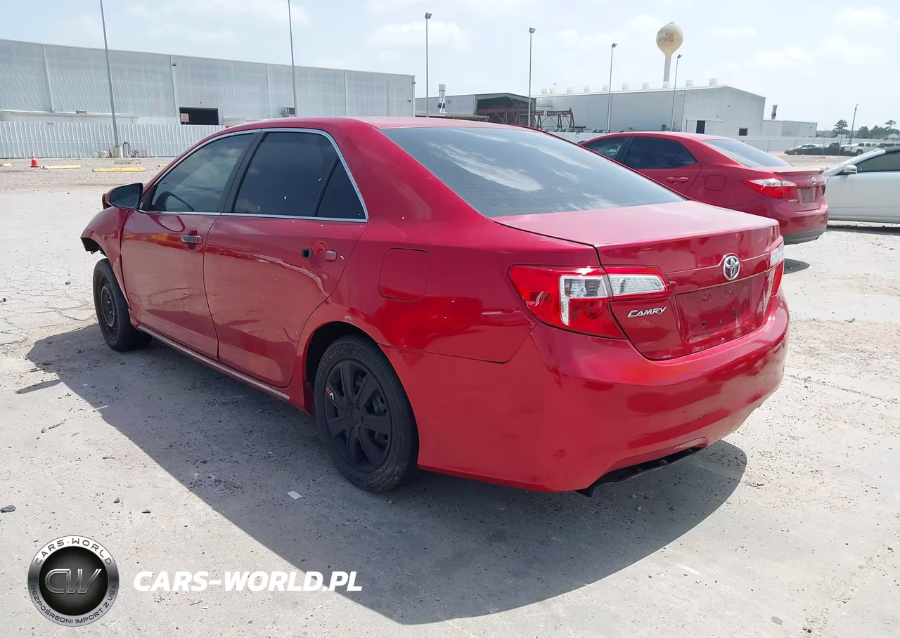2012 Toyota Camry Le VIN:4T4BF1FK9CR247487 - 3