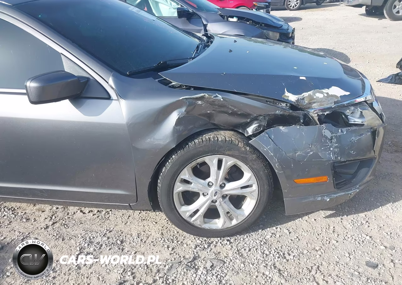 2012 Ford Fusion Se VIN:3FAHP0HA1CR374624 - 6