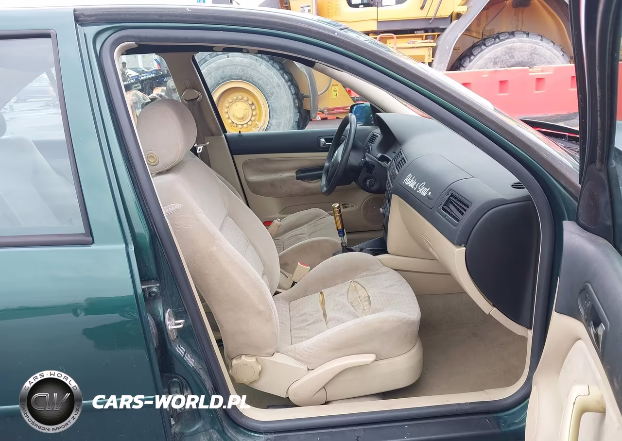 2000 Volkswagen Jetta Gls VIN:3VWSA29M6YM088386 - 5