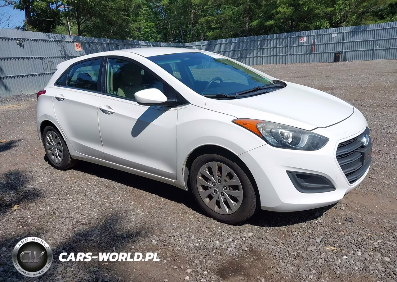 2016 Hyundai Elantra Gt – zdjęcie 1 z 11
