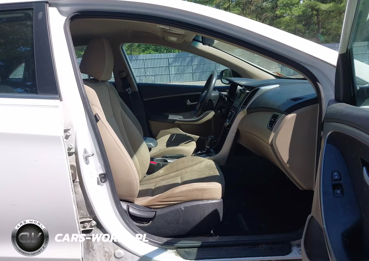 2016 Hyundai Elantra Gt VIN:KMHD35LH4GU312828 - 5