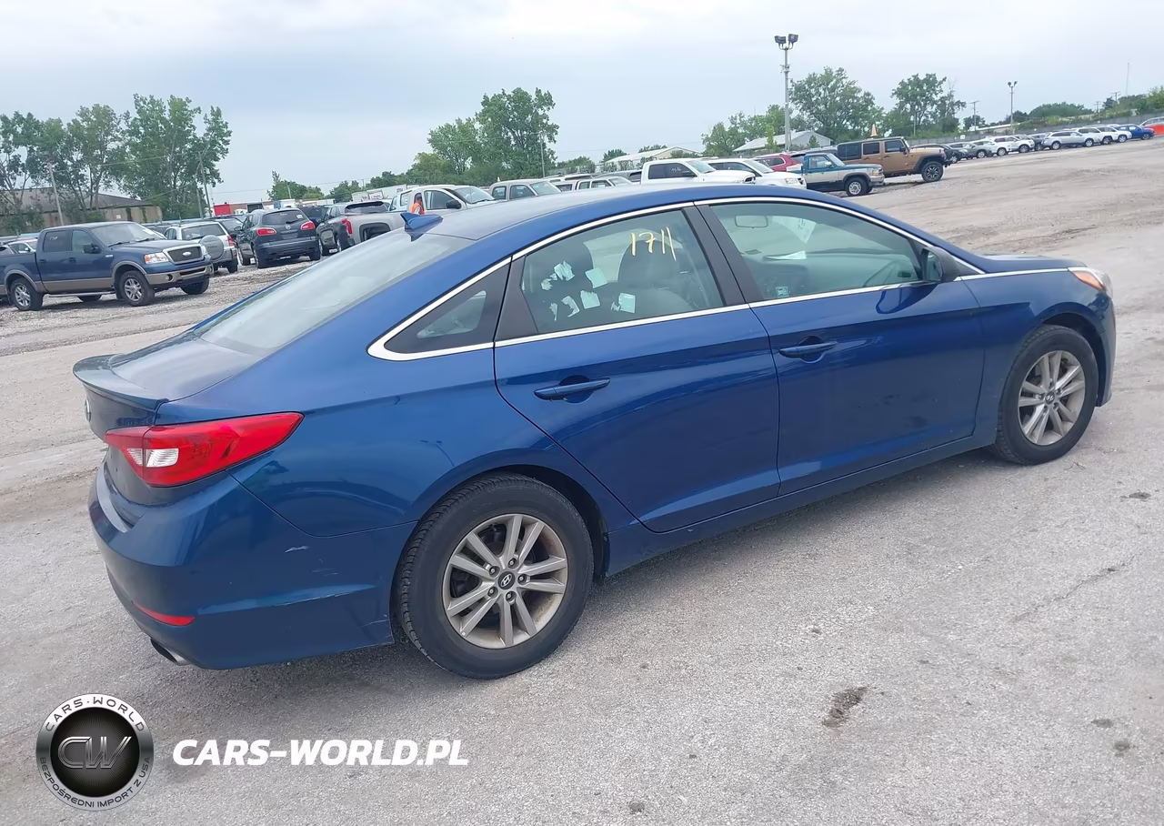 2017 Hyundai Sonata VIN:5NPE24AF1HH532690 - 4