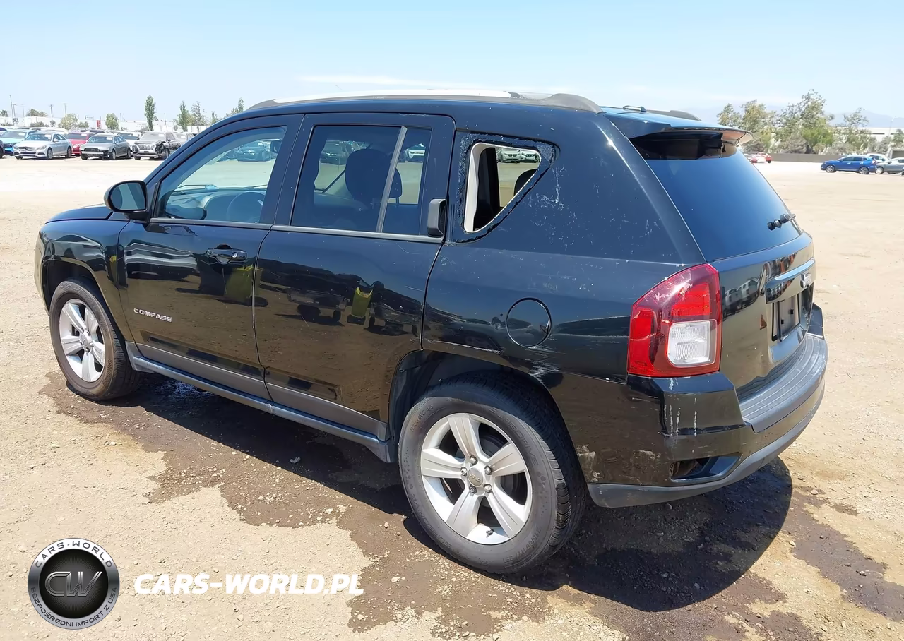 2017 Jeep Compass Sport VIN:1C4NJCBA2HD124446 - 3