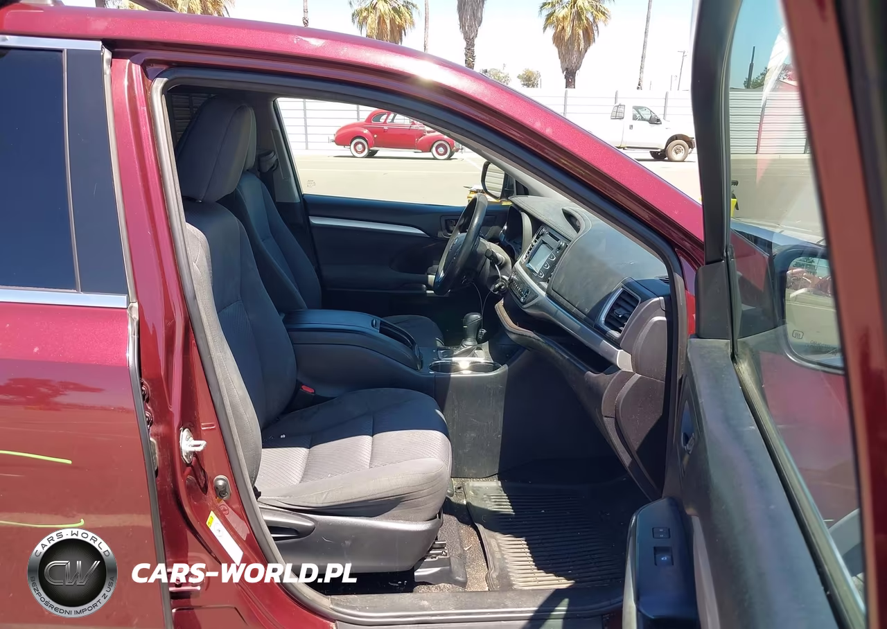 2015 Toyota Highlander Le VIN:5TDZARFH2FS016079 - 5