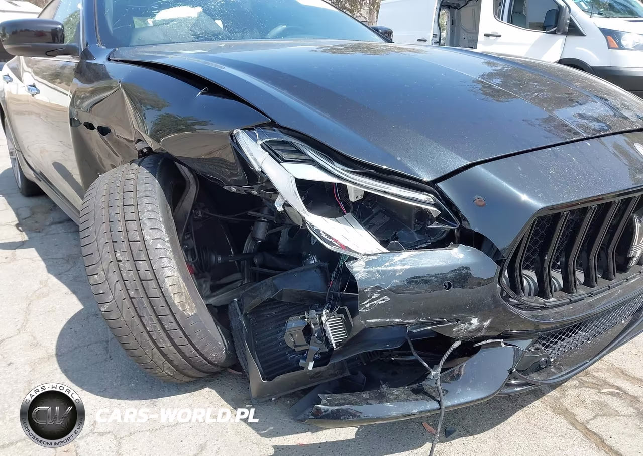 2015 Maserati Quattroporte S Q4 VIN:ZAM56RRA5F1128298 - 6