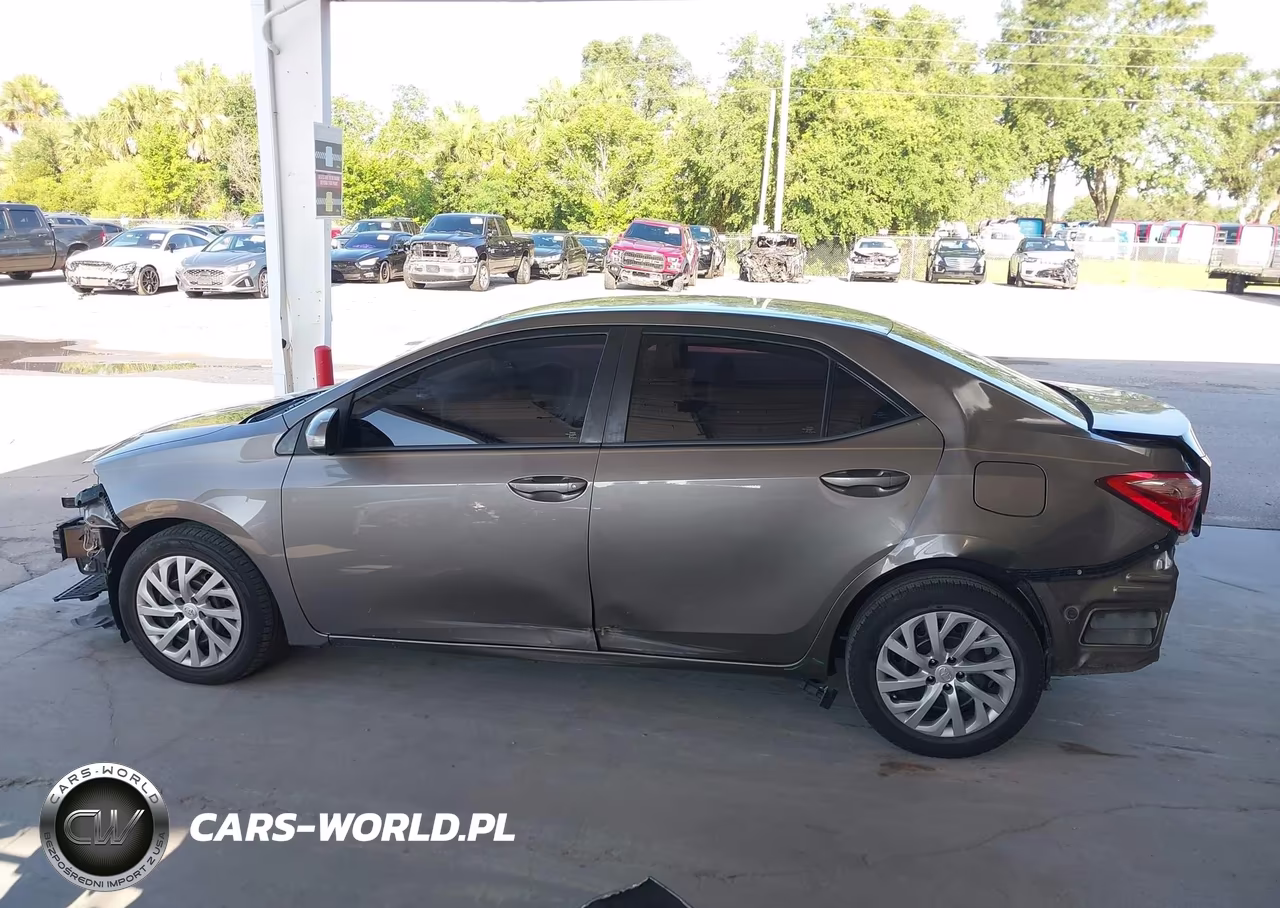 2017 Toyota Corolla Le VIN:2T1BURHE4HC859384 - 15