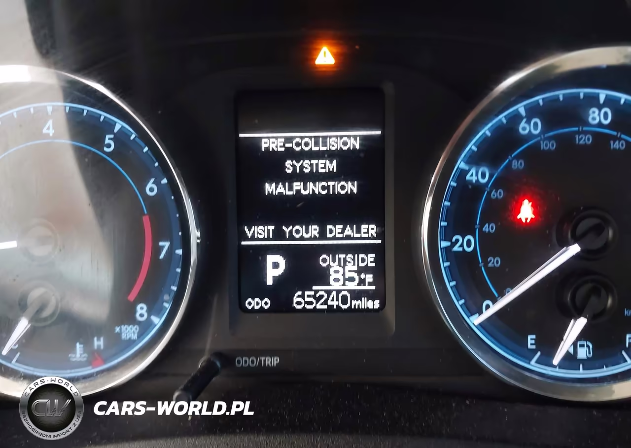 2017 Toyota Corolla Le VIN:2T1BURHE4HC859384 - 16