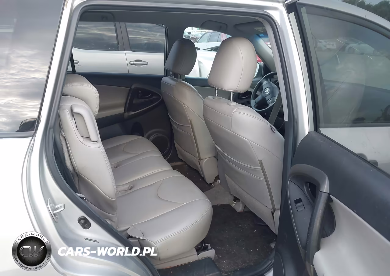 2011 Toyota Rav4 VIN:2T3ZF4DV2BW064736 - 8