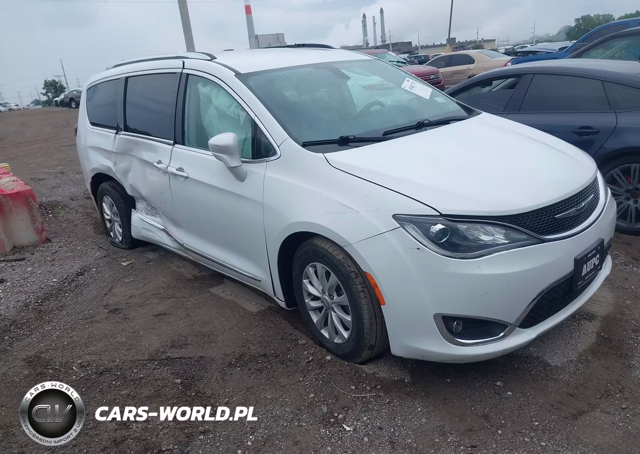 2019 Chrysler Pacifica Touring L