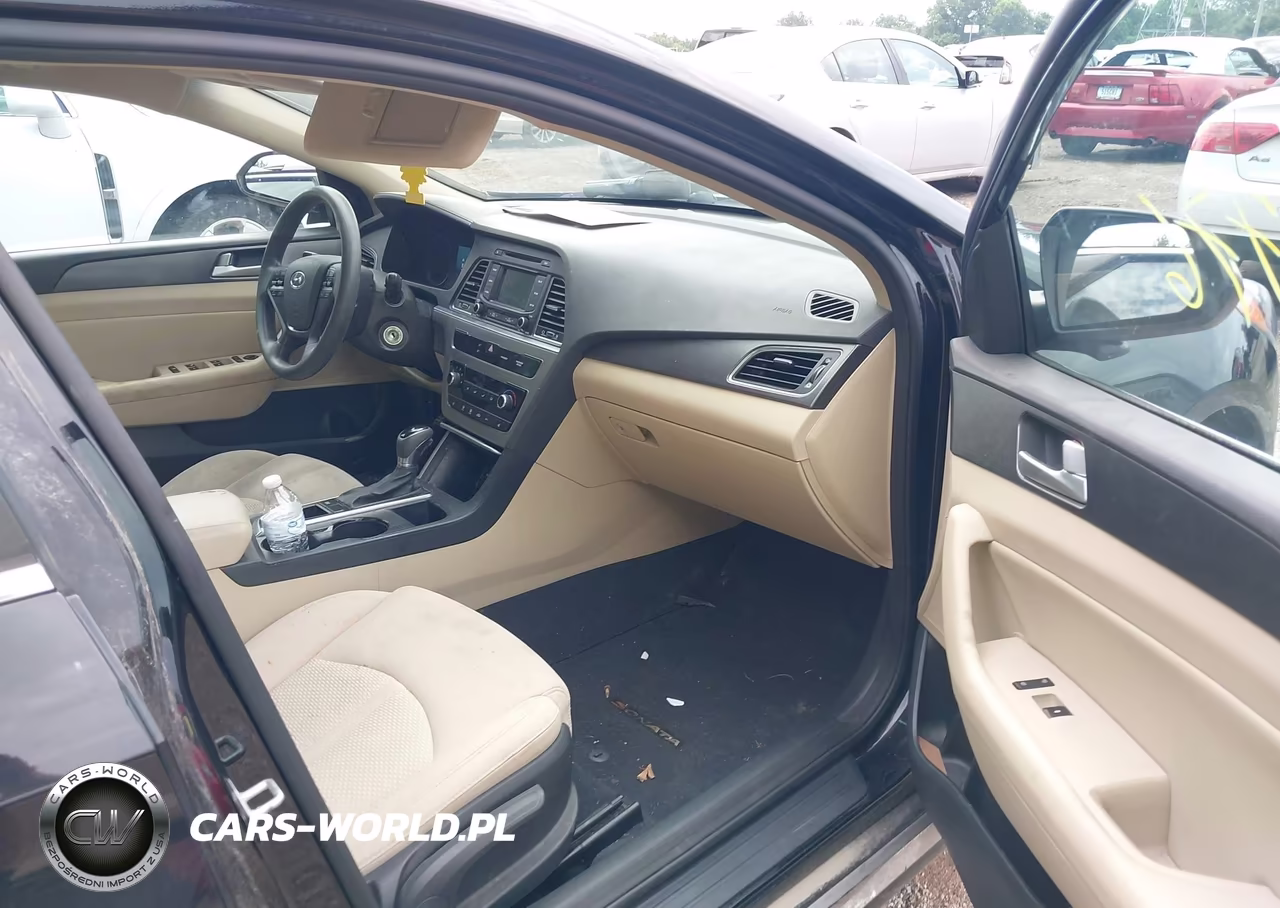 2015 Hyundai Sonata Sport VIN:5NPE34AF0FH121534 - 5