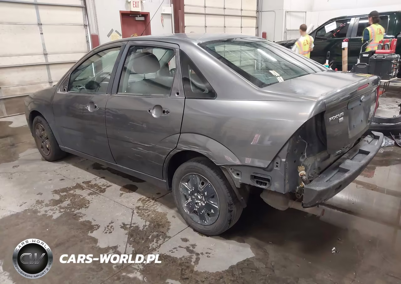 2007 Ford Focus S-Se-Ses VIN:1FAFP34N97W362144 - 3