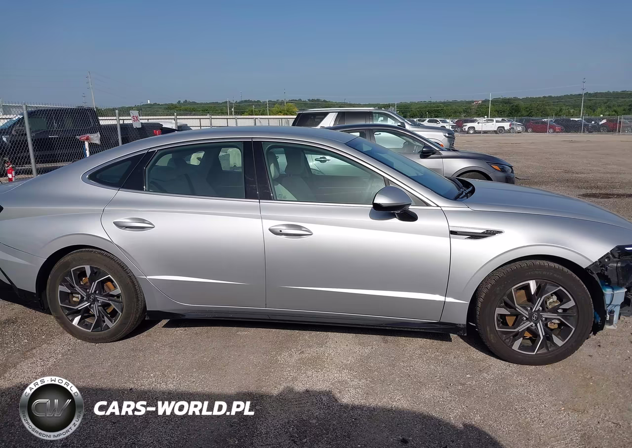 2025 Hyundai Sonata Sel VIN:KMHL64JAXSA458504 - 13