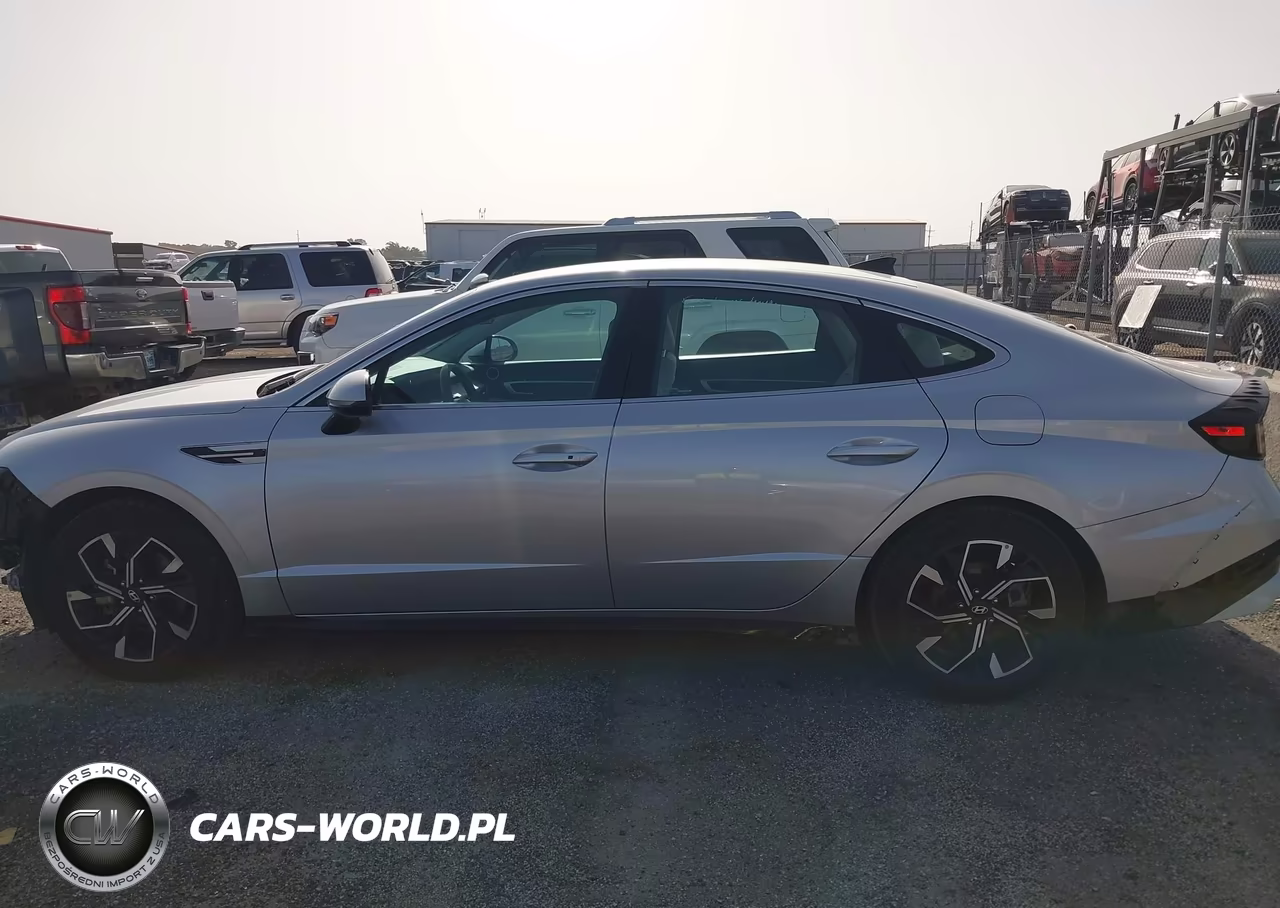 2025 Hyundai Sonata Sel VIN:KMHL64JAXSA458504 - 14
