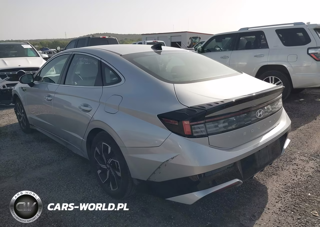 2025 Hyundai Sonata Sel VIN:KMHL64JAXSA458504 - 3