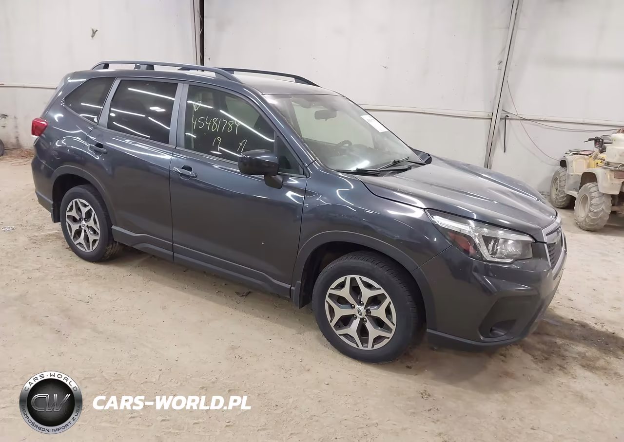 2019 Subaru Forester Premium – zdjęcie 1 z 17