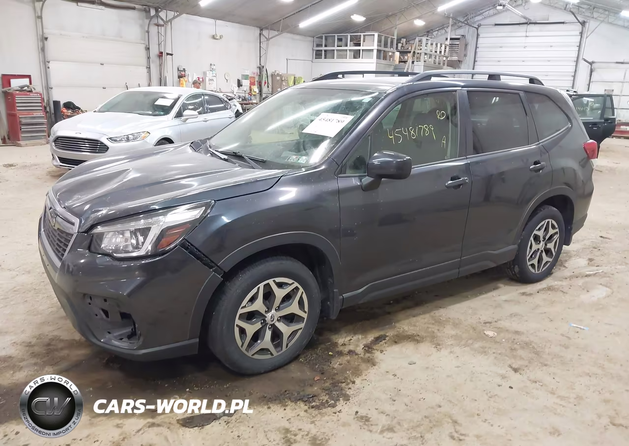 2019 Subaru Forester Premium VIN:JF2SKAEC3KH411345 - 2