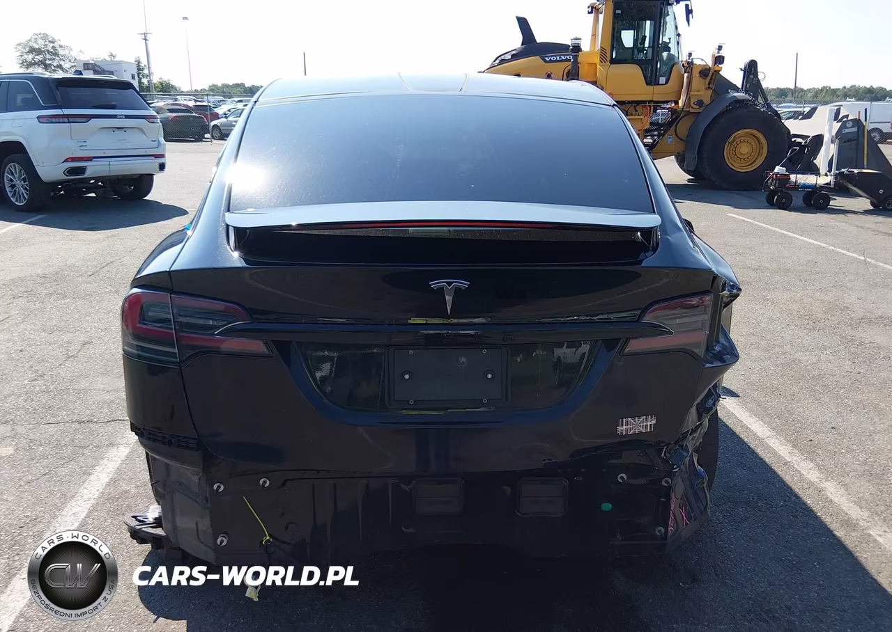 2022 Tesla Model X Plaid Tri Motor All-Wheel Drive VIN:7SAXCBE6XNF356093 - 6