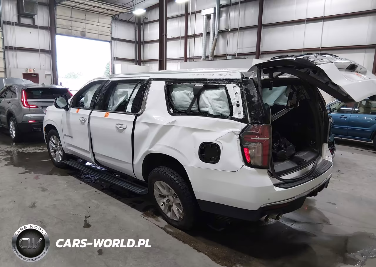 2021 Chevrolet Suburban 4Wd Premier VIN:1GNSKFKD9MR211891 - 3