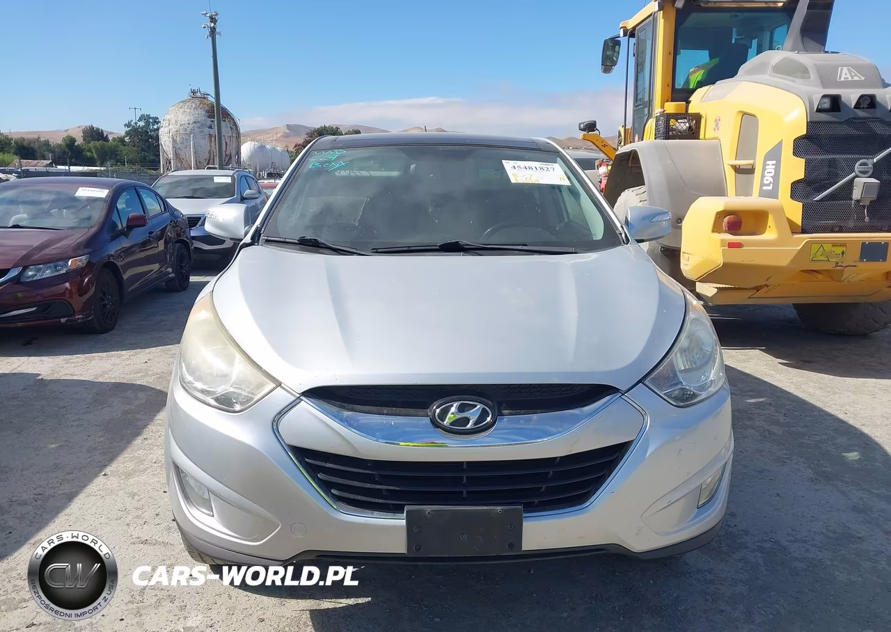 2010 Hyundai Tucson Limited VIN:KM8JU3AC6AU012811 - 6