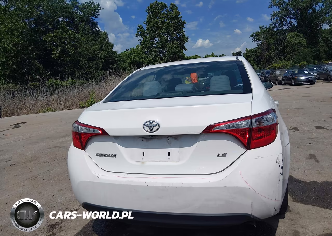 2015 Toyota Corolla Le VIN:2T1BURHE6FC455306 - 17
