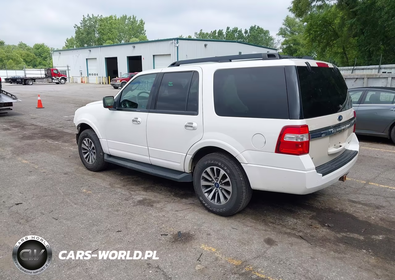 2015 Ford Expedition Xlt VIN:1FMJU1JT9FEF06506 - 3