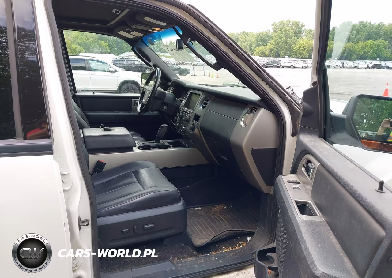 2015 Ford Expedition Xlt VIN:1FMJU1JT9FEF06506 - 5