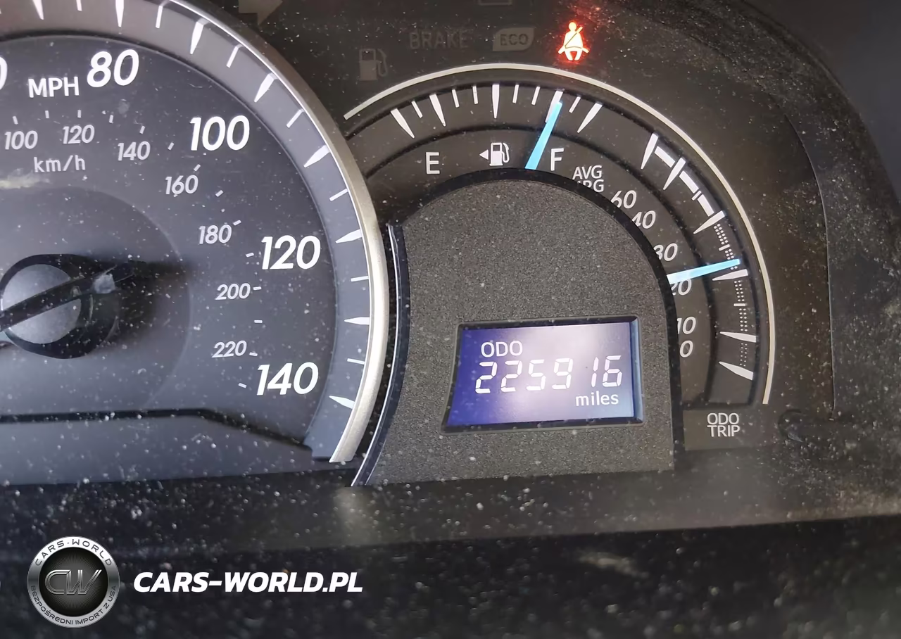 2014 Toyota Camry Le VIN:4T1BF1FK0EU859140 - 15