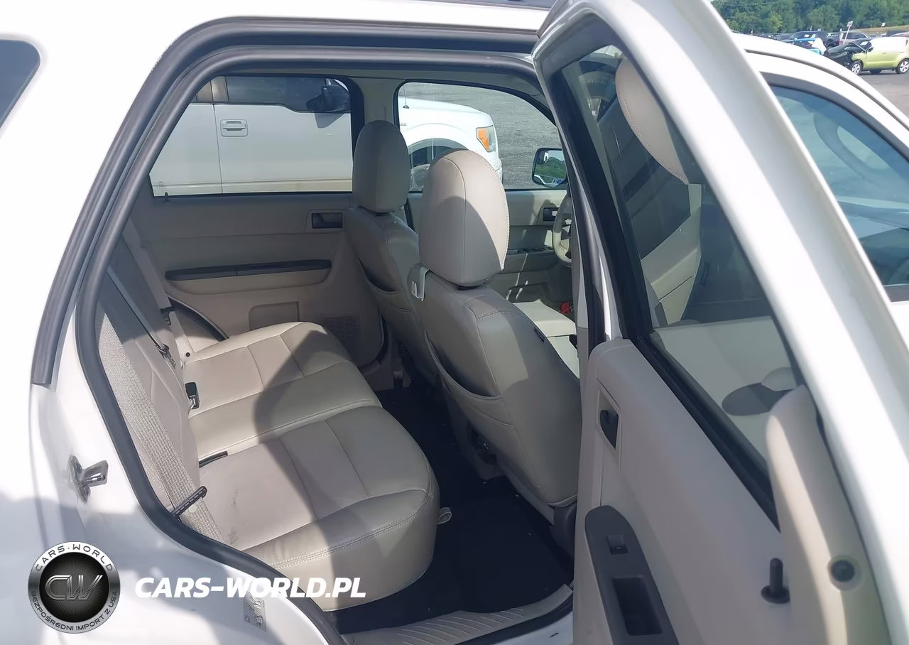 2012 Ford Escape Xlt VIN:1FMCU0D74CKA97765 - 8
