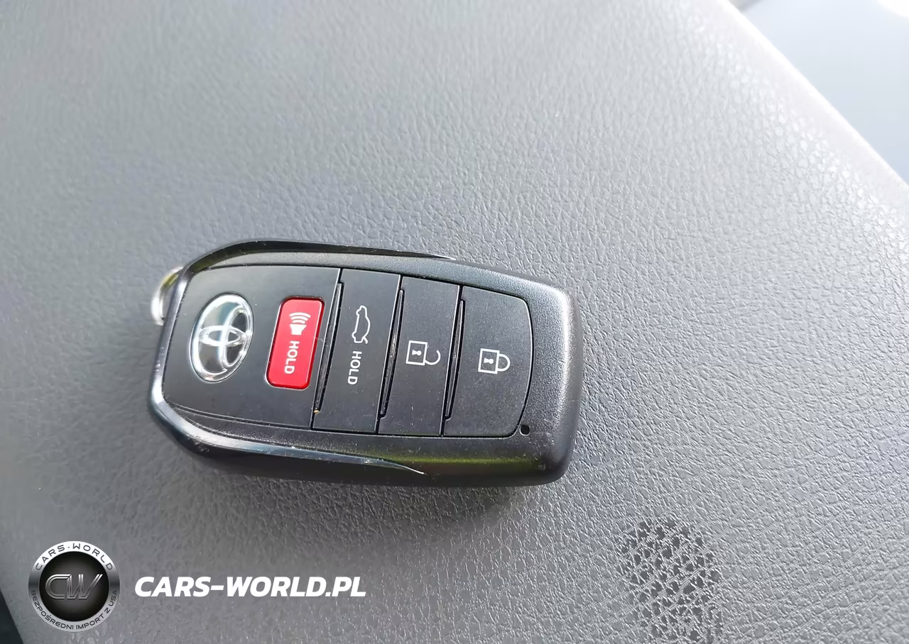 2025 Toyota Camry Se VIN:4T1DBADK2SU539384 - 11