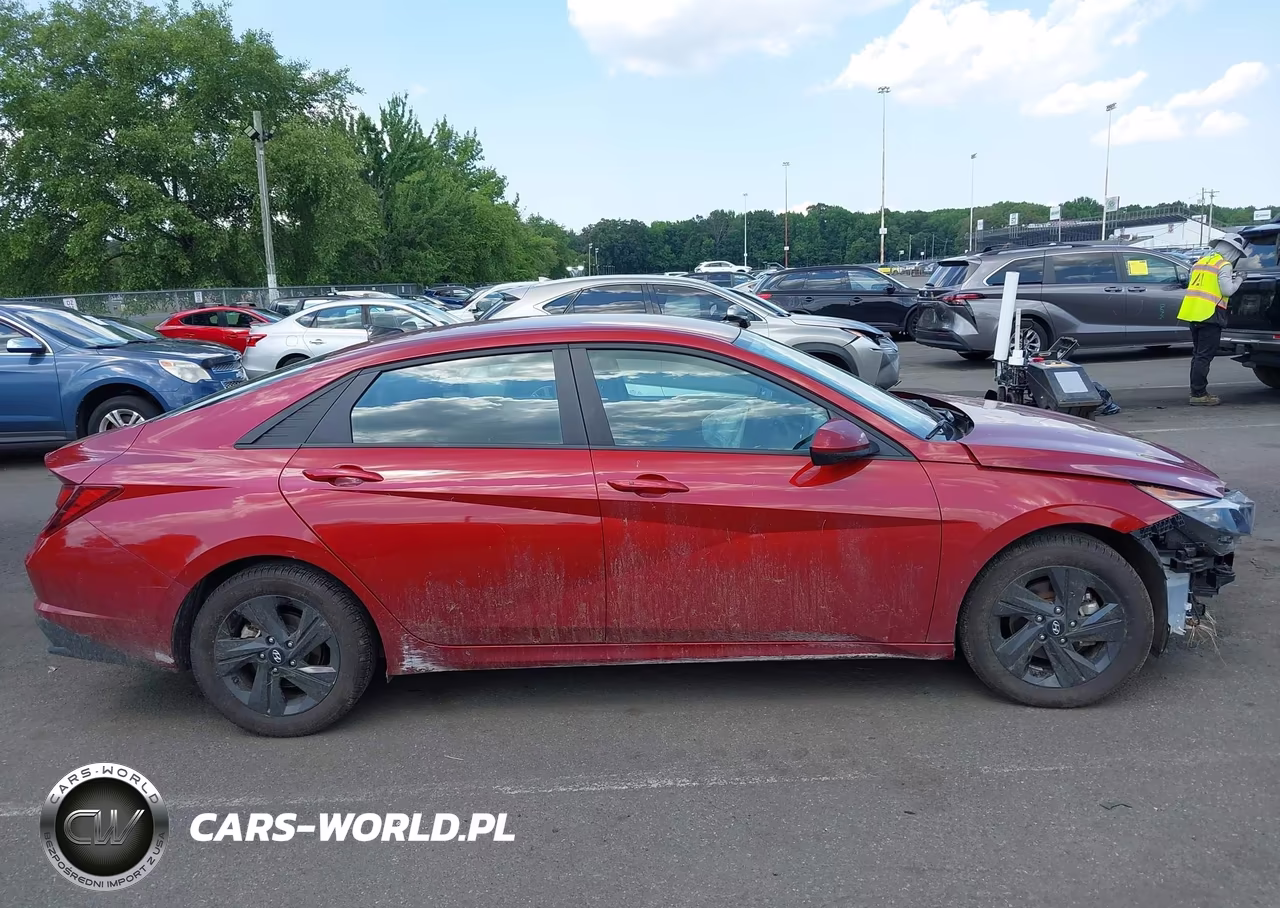 2023 Hyundai Elantra Sel VIN:KMHLM4AG4PU565547 - 13