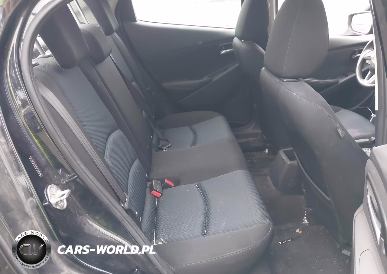 2016 Scion Ia VIN:3MYDLBZV3GY102008 - 8