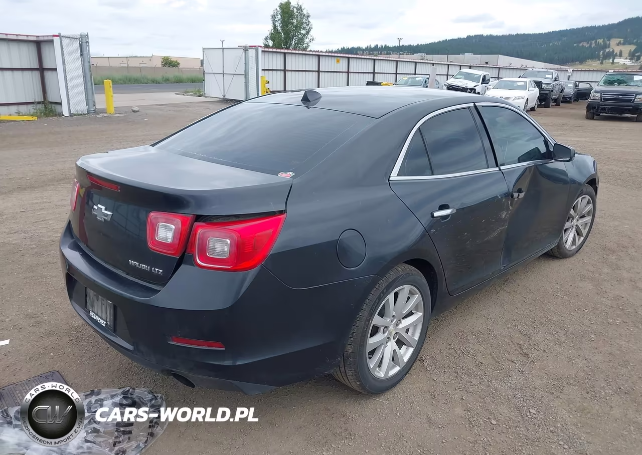 2013 Chevrolet Malibu 1Lz VIN:1G11H5SA8DF345255 - 4