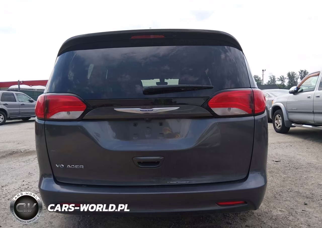 2020 Chrysler Voyager Lxi VIN:2C4RC1DG9LR181976 - 16