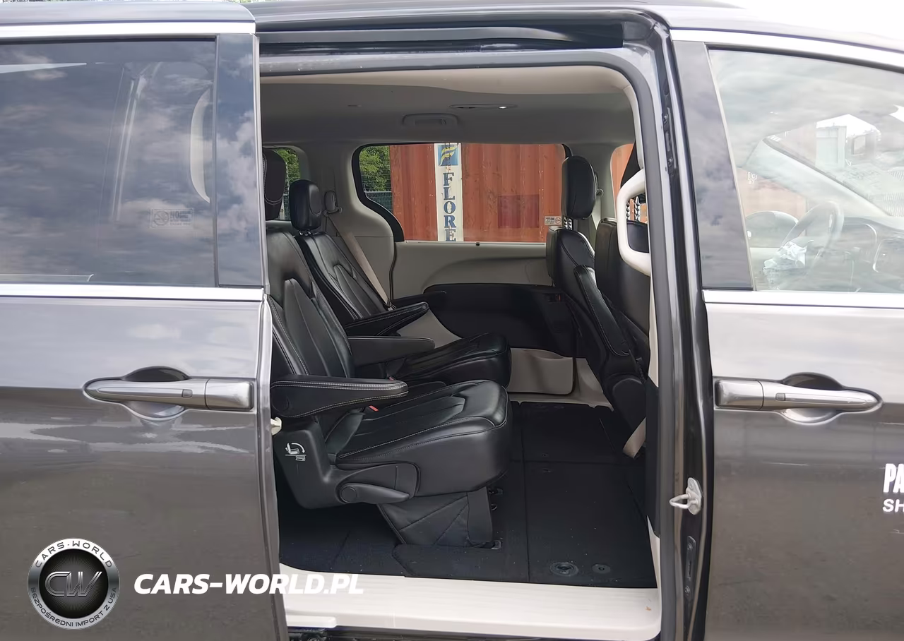 2020 Chrysler Voyager Lxi VIN:2C4RC1DG9LR181976 - 8