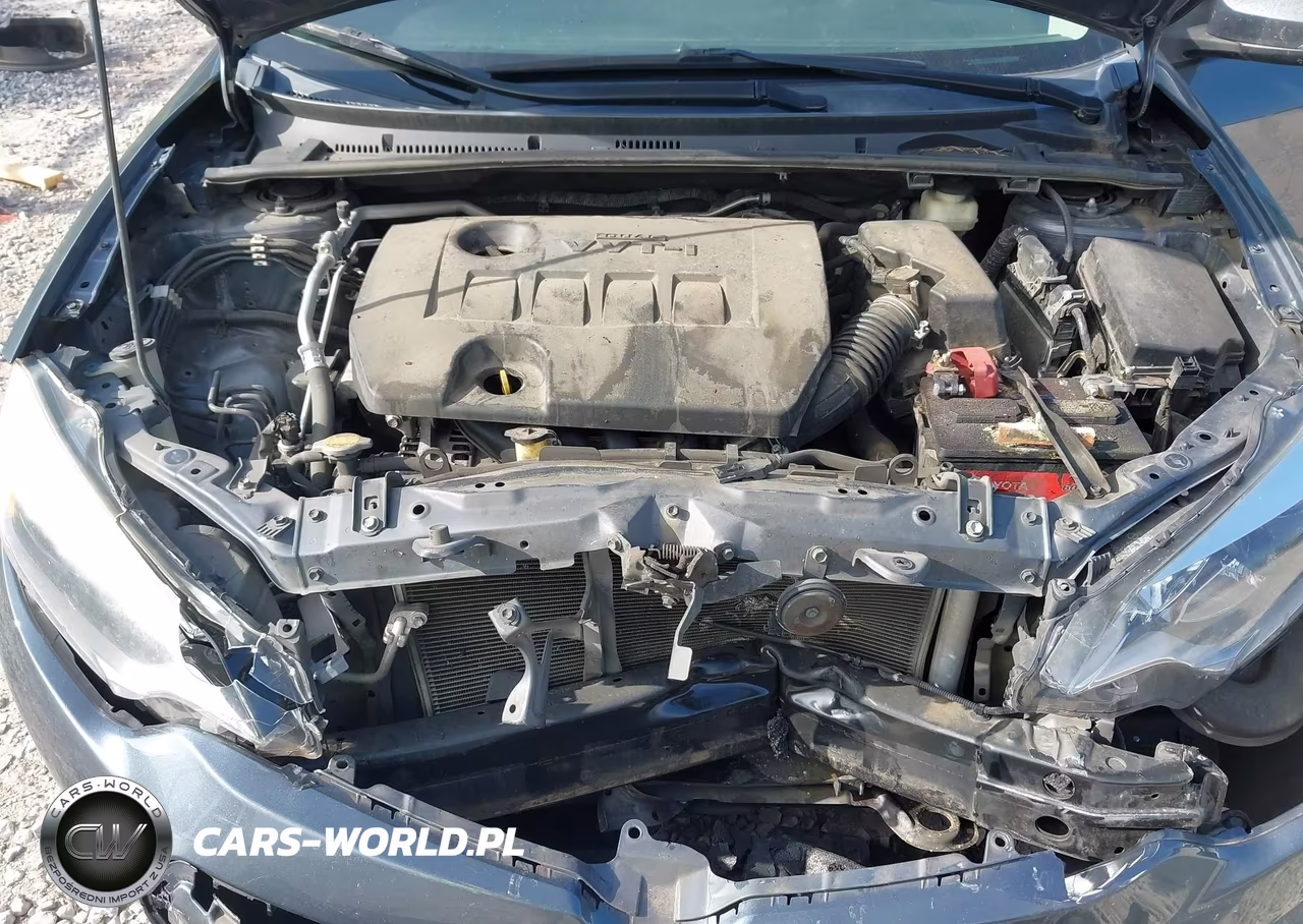 2015 Toyota Corolla S Plus VIN:5YFBURHE7FP257592 - 10