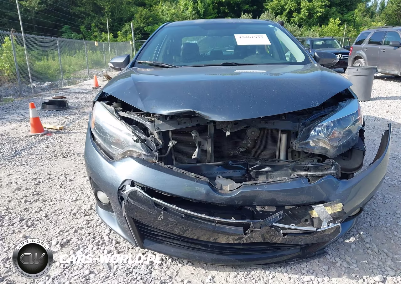 2015 Toyota Corolla S Plus VIN:5YFBURHE7FP257592 - 6
