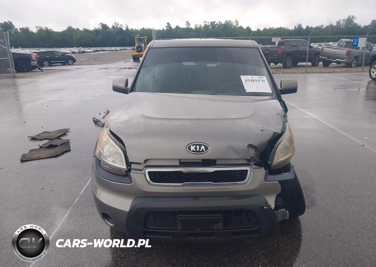2010 Kia Soul + VIN:KNDJT2A28A7172339 - 13