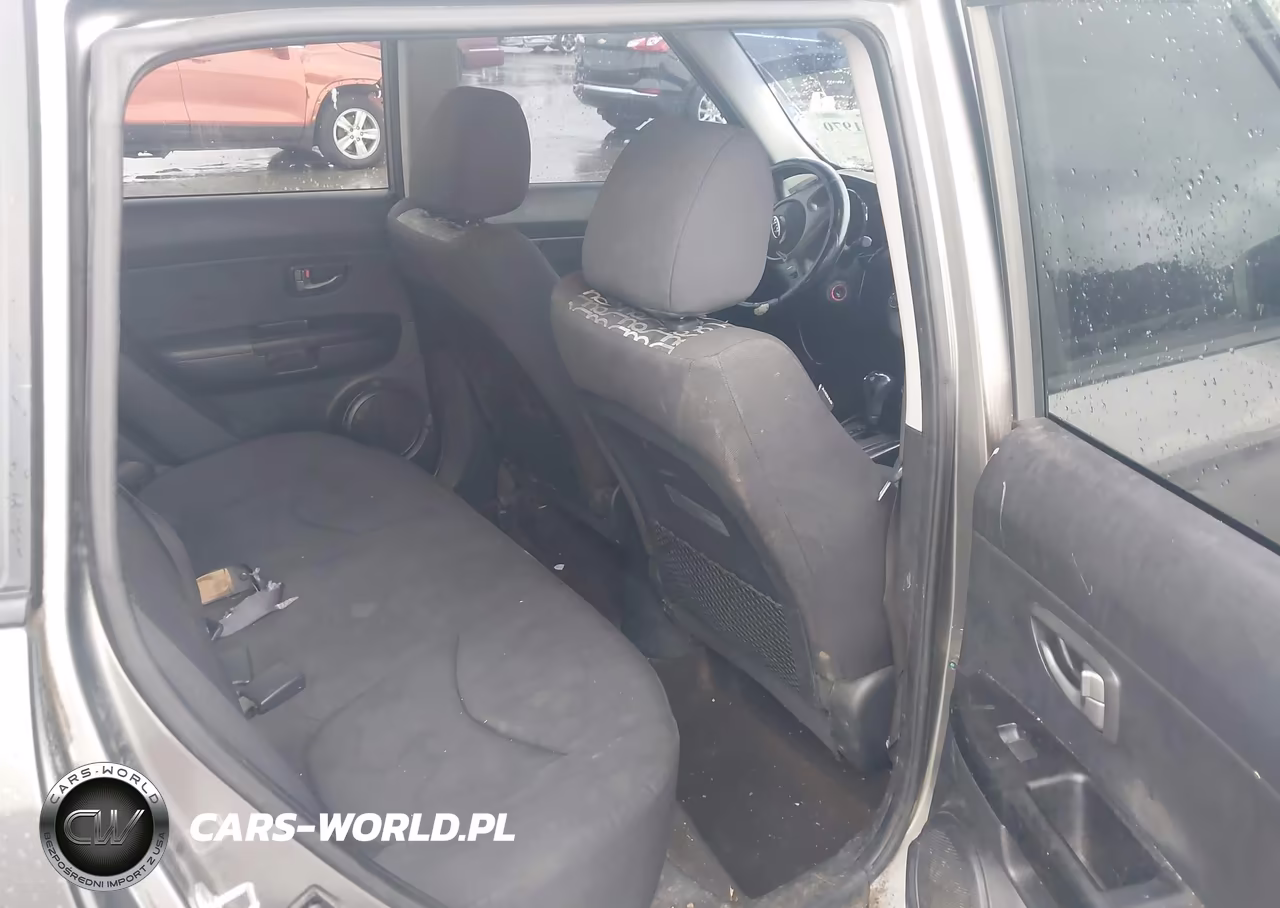 2010 Kia Soul + VIN:KNDJT2A28A7172339 - 8